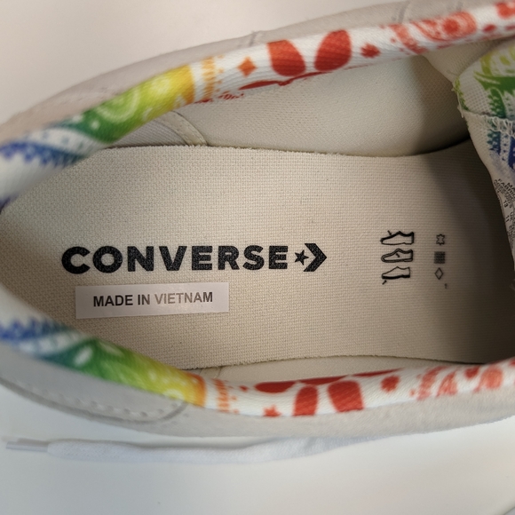 Converse One Star Low Pride Family Unity Leather Casual Sneakers Size Men's 11 - Picture 8 of 11